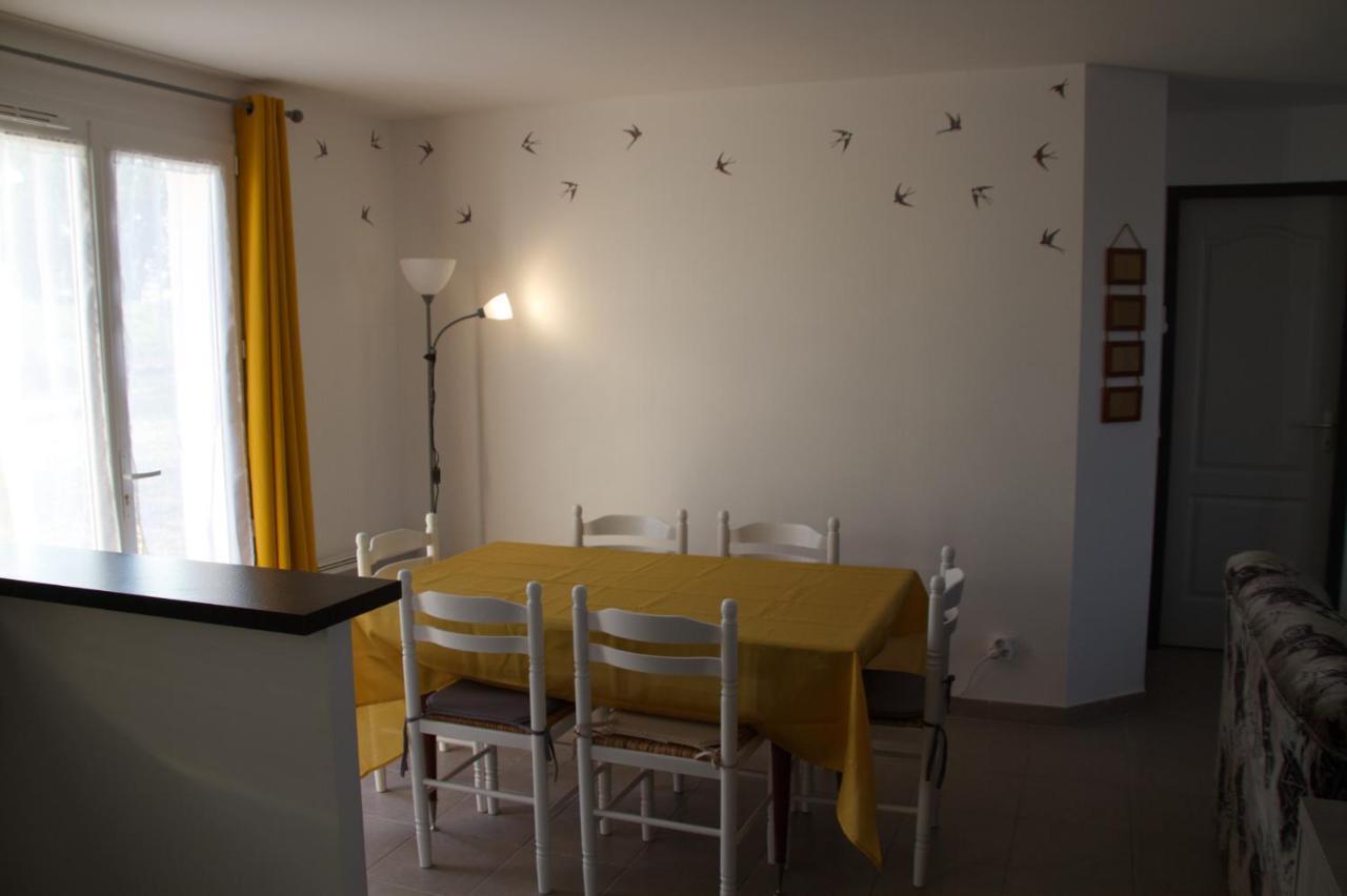 Vila Les Lauriers De Lomagne Lavit Exteriér fotografie
